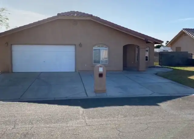 Property at 10824 S Avenida Primavera, Yuma, AZ, 85367, 4 beds, 2 baths, [object Object]