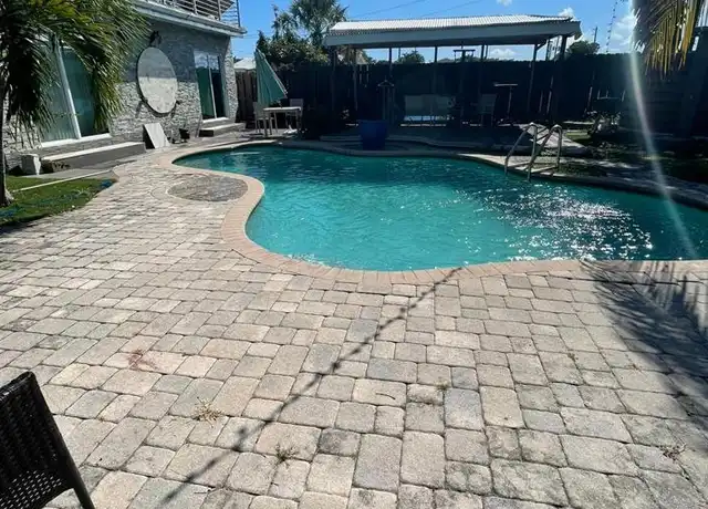 Property at 22 SE 10th Ter Unit 5, Dania Beach, FL, 33004, 1 bed, 1 bath, [object Object]