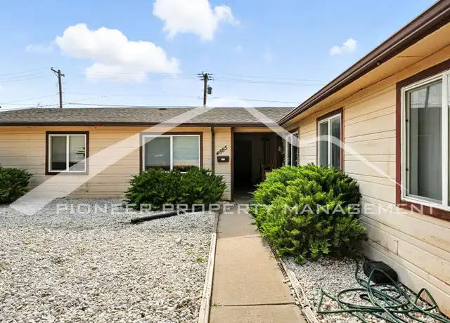 Property at 4885 S Lincoln St, Englewood, CO, 80113, 3 beds, 2 baths, [object Object]