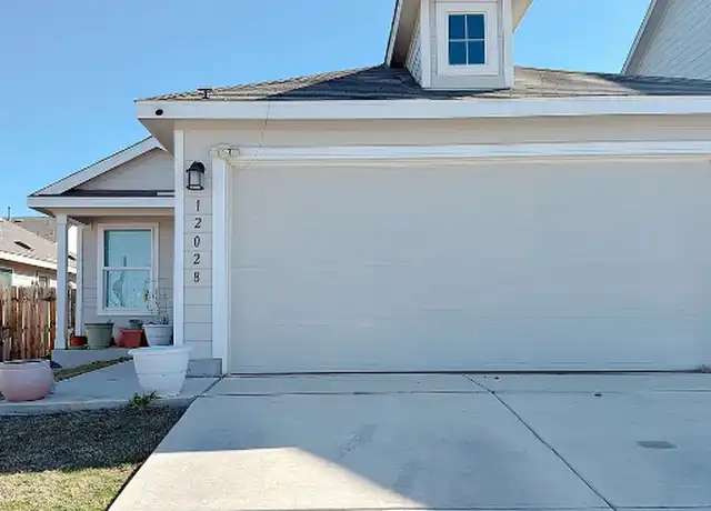 Property at 12028 Overton Way, San Antonio, TX, 78221, 1 bed, 1 bath, [object Object]