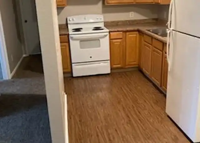 Property at 215 Railroad Highway St Unit 31, Underwood, IA, 51576, 1 bed, 1 bath, [object Object]
