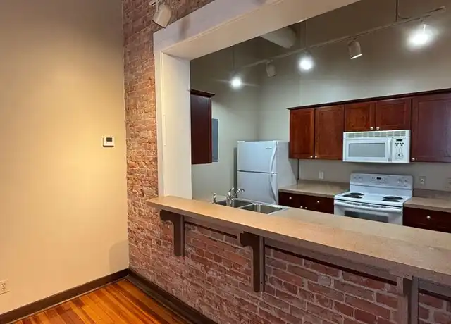 Property at 122 S Walnut St Unit 205, Muncie, IN, 47305, 0 beds, 1 bath, [object Object]