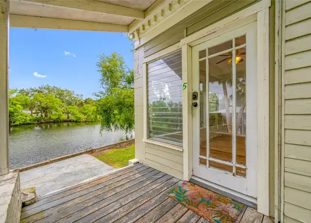 Property at 714 E Hollywood St Unit 5, Tampa, FL, 33604, 2 beds, 1 bath, [object Object]