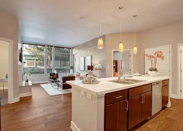 Photo of 17255 135th Ave NE, Woodinville, WA 98072