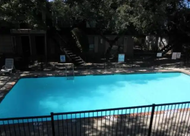 Property at 6347 Melody Ln, Dallas, TX, 75231, 1 bed, 1 bath, [object Object]