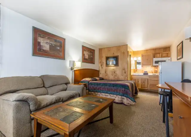 Property at 102 N Maple Ave Unit 30, Rapid City, SD, 57701, 1 bed, 1 bath, [object Object]