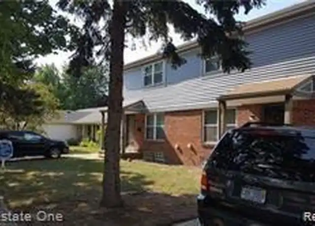 Property at 42410 Barchester Rd, Canton, MI, 48187, 2 beds, 1.5 baths, [object Object]