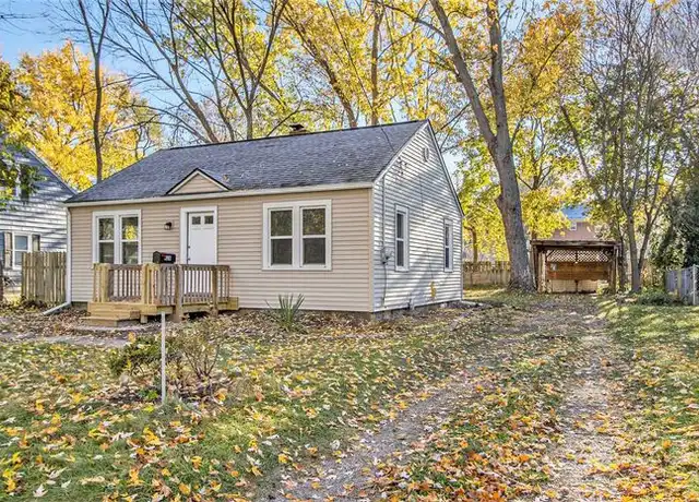 Property at 428 Keyes Dr, Kalamazoo, MI, 49004, 2 beds, 1 bath, [object Object]