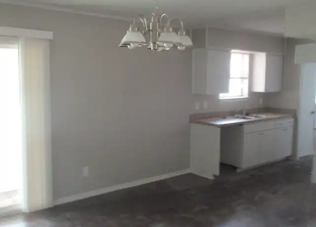 Property at 534 E Fairmeadows Dr, Duncanville, TX, 75116, 4 beds, 2 baths, [object Object]