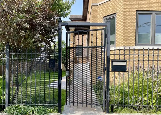 Property at 2112 N Sawyer Ave Unit I, Chicago, IL, 60647, 3 beds, 1.5 baths, [object Object]