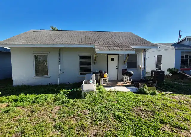 Property at 125 S Orchard St Unit 119-B Cottage, Ormond Beach, FL, 32174, 2 beds, 1 bath, [object Object]