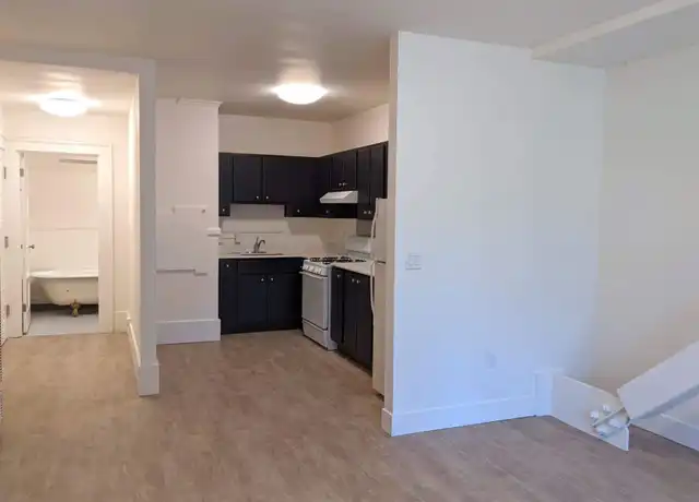 Property at 929 SW Salmon St Unit 105, Portland, OR, 97205, 0 beds, 1 bath, [object Object]