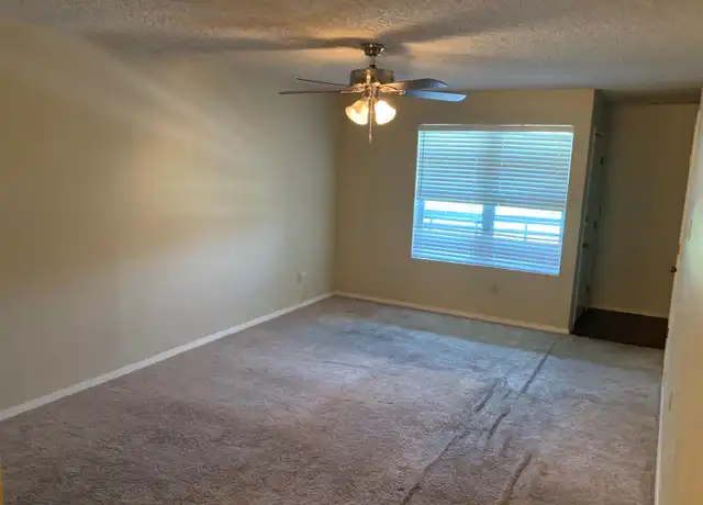 Property at 410 Daughtrey Ave, Waco, TX, 76706, 1 bed, 1.5 baths, [object Object]