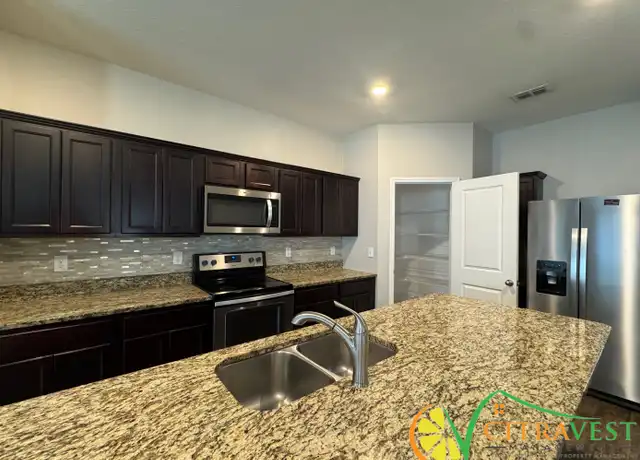 Property at 4665 Osprey Way, Winter Haven, FL, 33881, 4 beds, 2 baths, [object Object]
