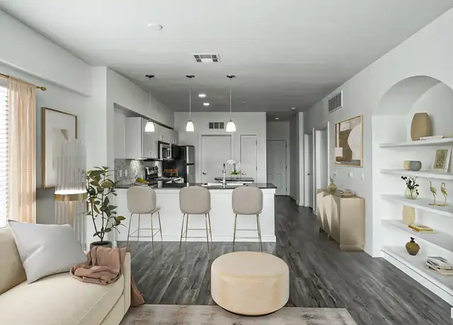 Property at Crescent - 127 E Riverside Dr, Austin, TX, 78704, 1 bed, 1 bath, [object Object]