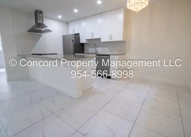Property at 1423 SW 2nd St Unit 3, Fort Lauderdale, FL, 33312, 2 beds, 1 bath, [object Object]