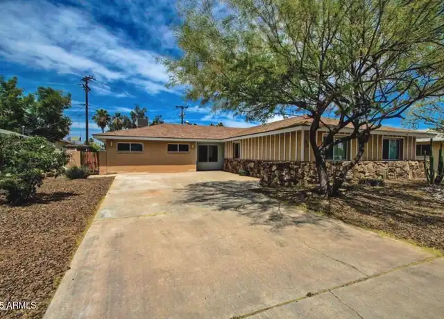 Property at 1030 E Manhatton Dr, Tempe, AZ, 85282, 6 beds, 3 baths, [object Object]