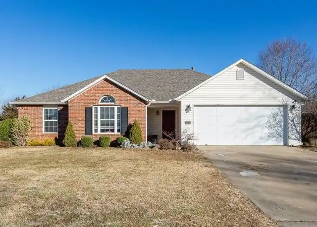 Property at 1598 N Caddo Ave, Fayetteville, AR, 72704, 3 beds, 2 baths, [object Object]
