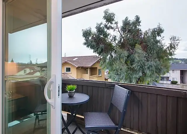 Photo of 145 Lund Ave, Hayward, CA 94544