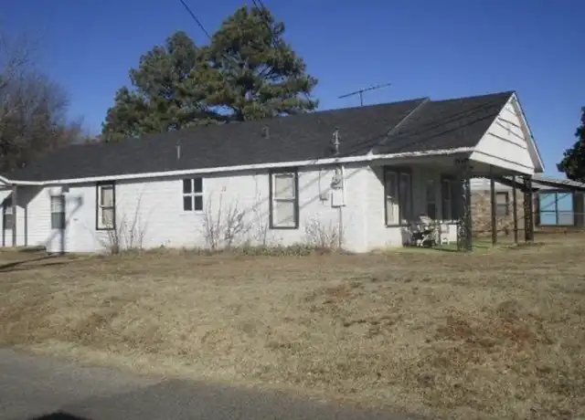 Property at 330 S Dawson St, Meeker, OK, 74855, 3 beds, 2 baths, [object Object]