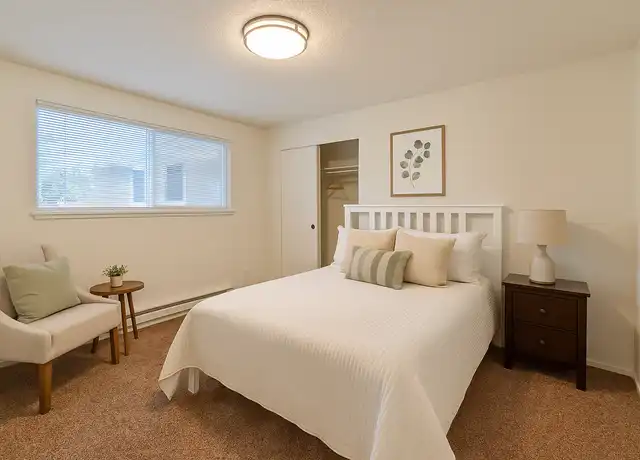 Property at 5910 78th St W Unit 5907, Tacoma, WA, 98499, 4 beds, 2.5 baths, [object Object]