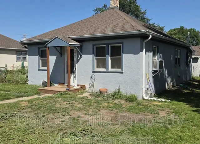 Property at 136 Saint Anne St, Rapid City, SD, 57701, 2 beds, 1 bath, [object Object]