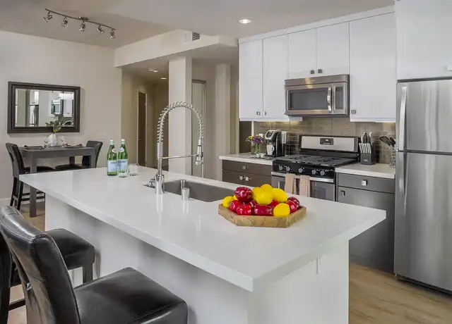 Property at mResidences Olympic & Olive - 1001 S Olive St, Los Angeles, CA, 90015, 0-2 beds, 1-2 bath, [object Object]