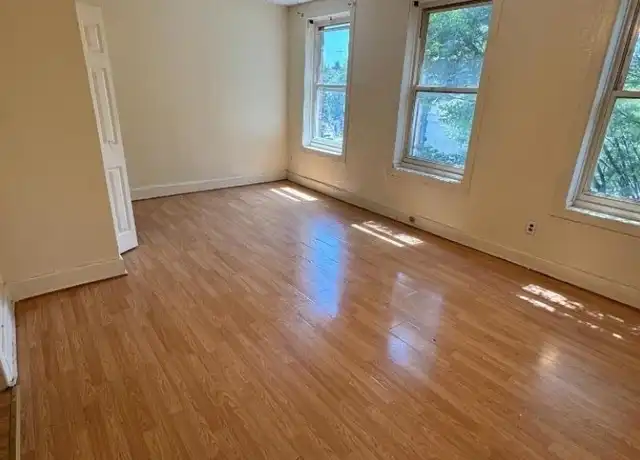 Property at 501 Martin Luther King Dr Unit 2, Jersey City, NJ, 07304, 3 beds, 1 bath, [object Object]