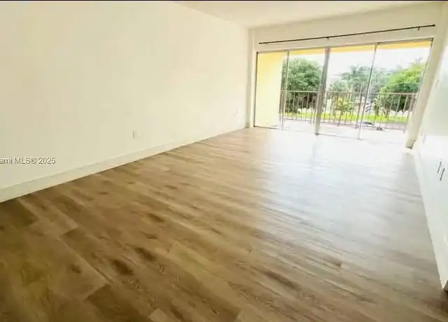 Property at 8775 Park Blvd #306, Miami, FL, 33172, 1 bed, 1.5 baths, [object Object]