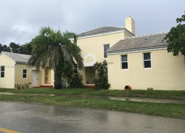 Property at 1555 Harrison St Unit 4, Hollywood, FL, 33020, 1 bed, 1 bath, [object Object]