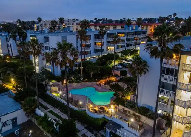 Property at 670 The Vlg, Redondo Beach, CA, 90277, 1 bed, 1 bath, [object Object]
