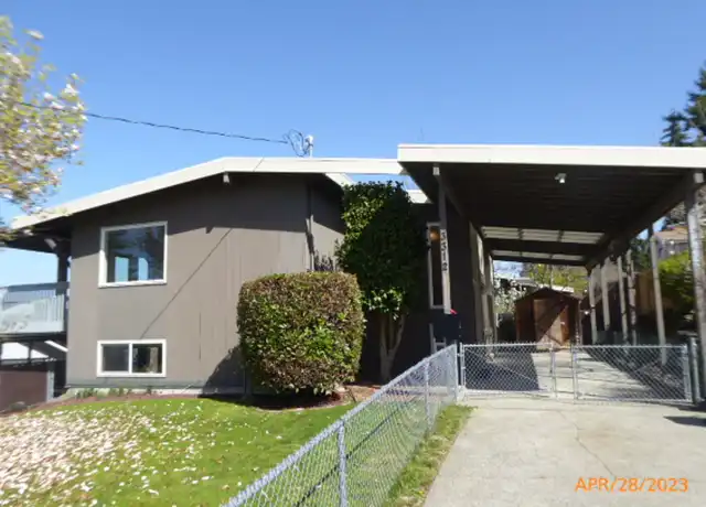 Property at 3312 NE 11th St, Renton, WA, 98056, 4 beds, 3 baths, [object Object]