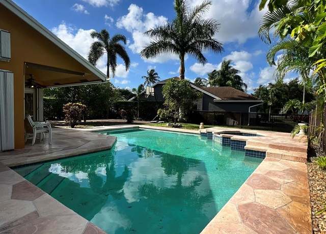 Photo of 4424 NW 52nd St, Coconut Creek, FL 33073