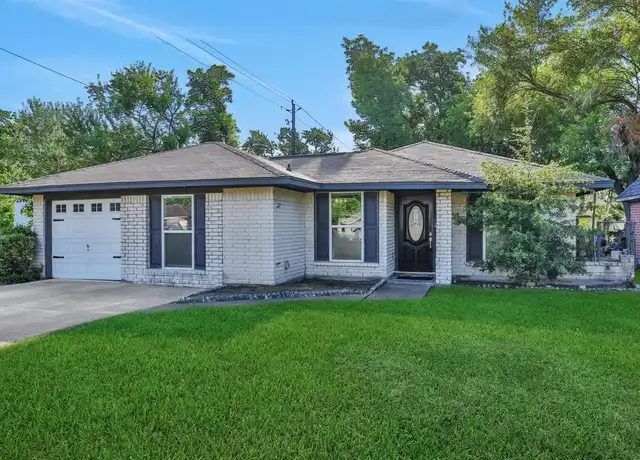 Property at 8638 Cottage Gate Ln, Houston, TX, 77088, 3 beds, 2 baths, [object Object]