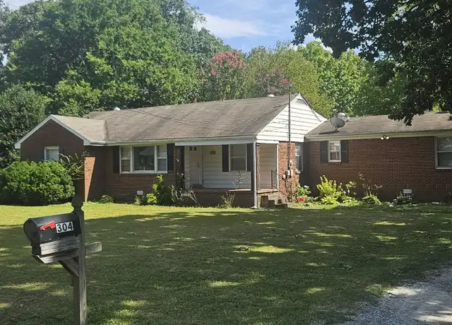Property at 304 Layne St, Tullahoma, TN, 37388, 3 beds, 2 baths, [object Object]