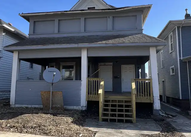 Property at 307 Locust St, Waterloo, IA, 50701, 2 beds, 1 bath, [object Object]