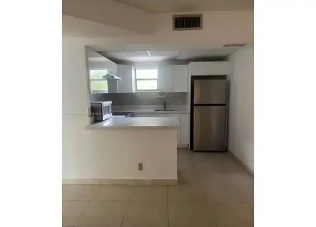 Property at 8290 Lake Dr #317, Doral, FL, 33166, 2 beds, 2 baths, [object Object]