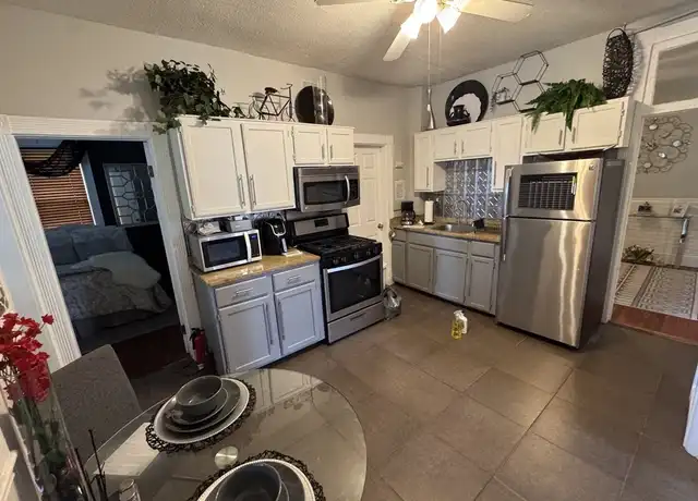Property at 40 Arbutus St Unit 2, Boston, MA, 02124, 3 beds, 1 bath, [object Object]