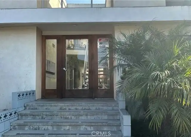 Property at 2122 Ocean Park Blvd Unit 2, Santa Monica, CA, 90405, 1 bed, 1 bath, [object Object]