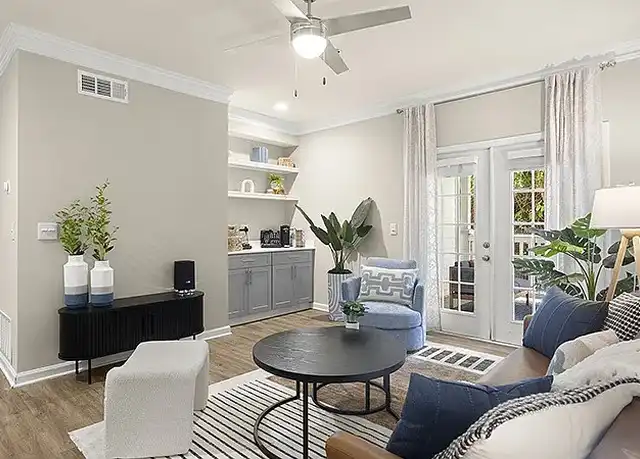 Property at Decatur Highlands - 10 Highland Lake Cir, Decatur, GA, 30033, 1 bed, 1 bath, [object Object]
