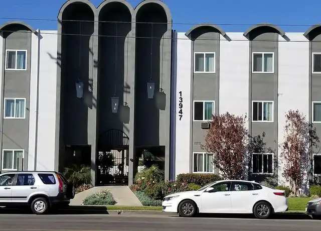 Property at Maison De Michelle Apartments - 13947 Oxnard St, Van Nuys, CA, 91401, 1 bed, 1 bath, [object Object]