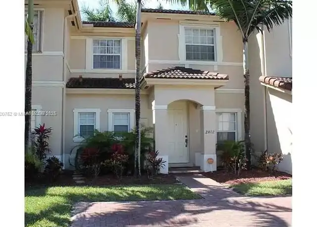 Property at 2402 NE 41st Pl #2402, Homestead, FL, 33033, 2 beds, 2.5 baths, [object Object]
