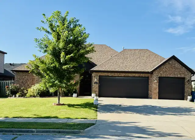 Property at 2503 SW Tupelo Ave, Bentonville, AR, 72713, 4 beds, 3 baths, [object Object]