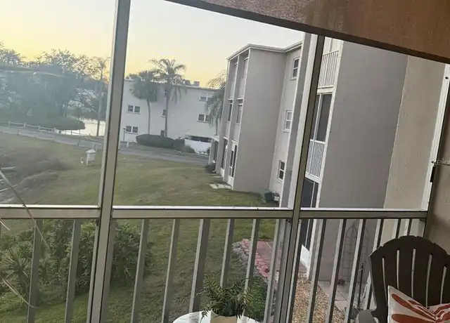 Property at 948 Virginia St #206, Dunedin, FL, 34698, 1 bed, 1 bath, [object Object]
