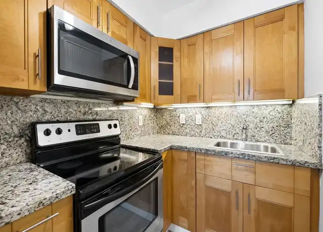 Property at 1816 E Oakland Park Blvd Unit 1816, Fort Lauderdale, FL, 33306, 1 bed, 1 bath, [object Object]