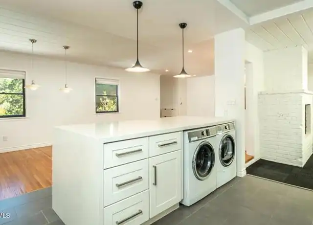 Property at 2057 Hilldale Dr, La Canada Flintridge, CA, 91011, 2 beds, 2 baths, [object Object]