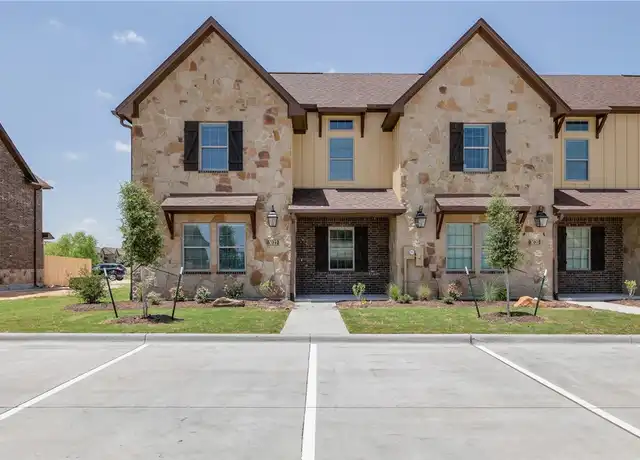 Property at 509 Baby Bear Dr, College Station, TX, 77845, 4 beds, 4 baths, [object Object]