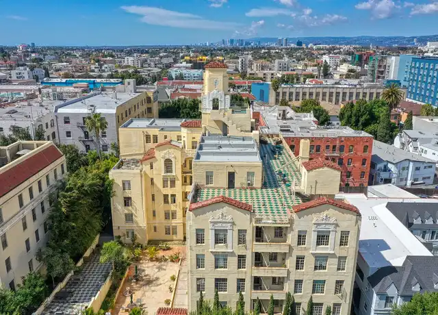 Property at The Sir Francis Drake - 841 S Serrano Ave, Los Angeles, CA, 90005, 0-1 beds, 1 bath, [object Object]