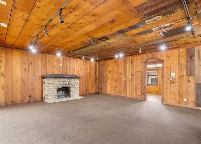 Property at 400 E Belle Ter Unit Front House, Bakersfield, CA, 93307, 2 beds, 1.5 baths, [object Object]
