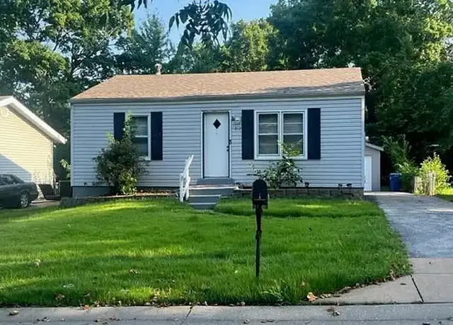 Property at 212 Connolly Dr, Saint Louis, MO, 63135, 2 beds, 1 bath, [object Object]
